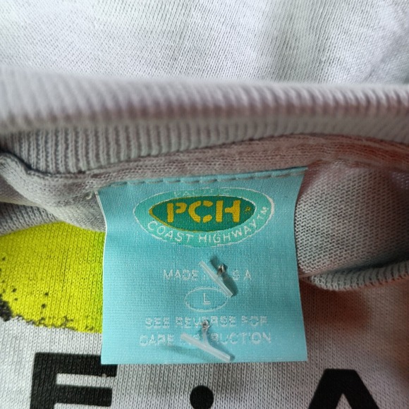 Vintage 80s Surf Tee - Picture 4 of 9